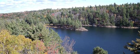 Killarney Outfitters - Hike - Lake of the Woods