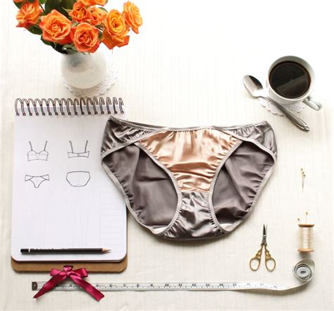 Ohh Lulu Vintage Style Lingerie Sewing Pattern 1312 Rose Cross Over Woven Panties Knickers PDF