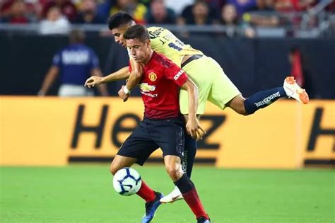 Diogo Dalot injury update ahead of Manchester United's first pre-season ...