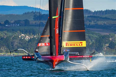 Emirates Team New Zeland All About The America S Cup