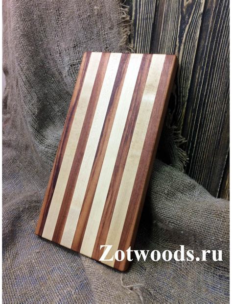 Стильная разделочная доска из клена и красного дерева zotwoods ru