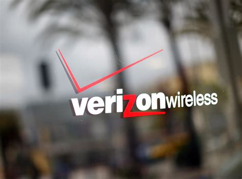 Verizon Wireless' "Smart Rewards" Program Trades Your Personal Data For