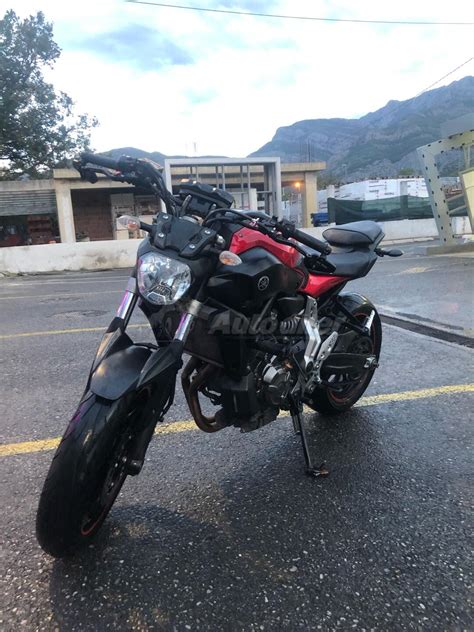 Yamaha MT07 Cijena 5500 Crna Gora Bar Bar uži dio Motori