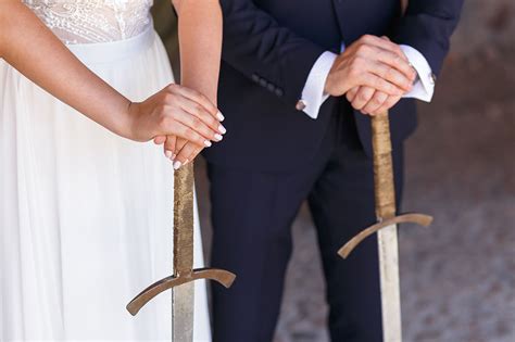 6 Ways to Include a Sword in Your Wedding Ceremony | AMM Blog