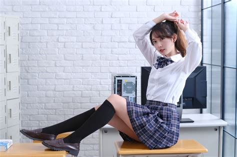 4k Asian Table Sitting Legs Knee Highs Skirt Blouse Schoolgirls