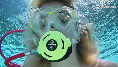 Megan Jones Maskierter Unterwasser Sex Xhamster