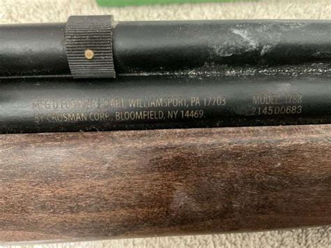 Crosman Pneu Dart Rifle With 10cc And 5cc Darts Legacy Auction Company