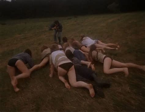 Naked European Unknowns In Dobre Svetlo