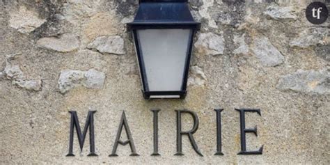 Mariage Gay Un Couple Porte Plainte Contre Le Maire D Arcangues Terrafemina