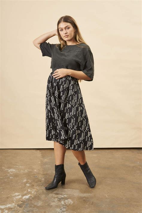 Stylized Feather Midi Skirt Black And Cream Donegood