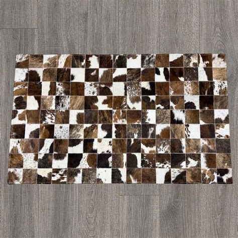 Why Cowhide Rugs Are Perfect for Bohemian and Eclectic Interiors ...