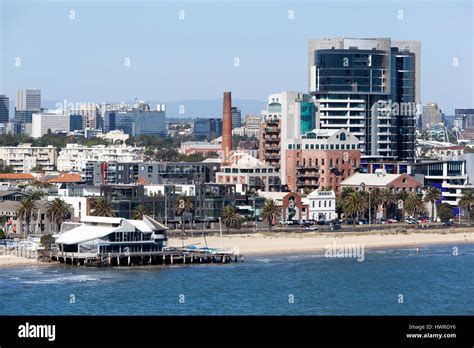 view  beach street spreading  melbourne city beach victoria