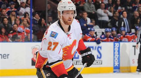 Hot mic catches broadcaster in expletive-filled rant on Flames' Dougie ...