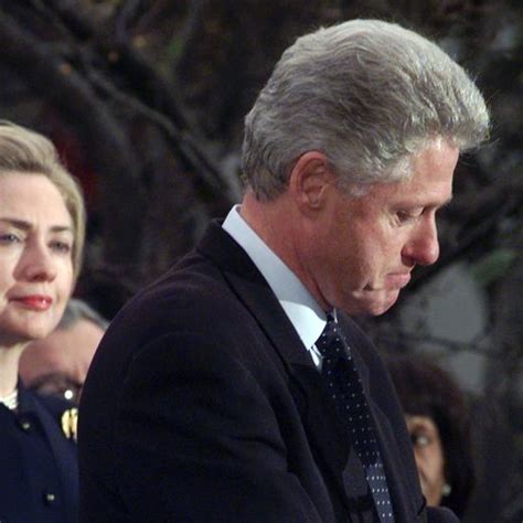Hillary Clinton Mit Bills Alten Sex Skandalen Konfrontiert Der Spiegel