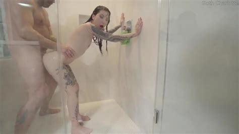 Fuck And Piss Drinking In The Shower ThisVid