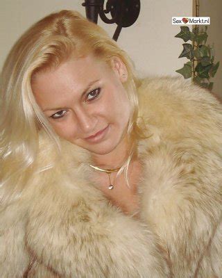 Fur Coats Porn Pictures Xxx Photos Sex Images Pictoa