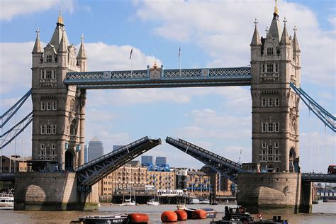 Great Britains Leaders Deserve Admiration