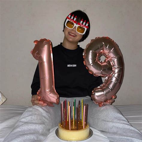 藤波朱理さんのインスタグラム写真 藤波朱理instagram 「19歳になりました！ 祝ってくれた人ありがとうございました😊 勝負の歳の19歳！自分らしく頑張ります🔥」11月11日 20