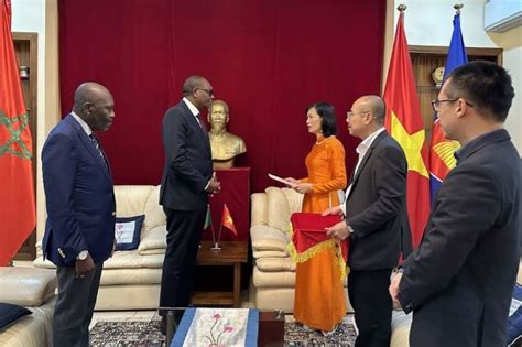 Nomination Du Consul Honoraire Du Vietnam Au Bénin Le Journal Nhân Dân