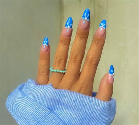 Pin By Svitlana On Light Blue Nails Summer Time Nails Nude Nail Designs Cute Summer Nails