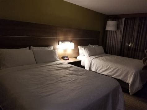 Holiday Inn Express Fullerton Anaheim 117 Photos And 78 Reviews 212