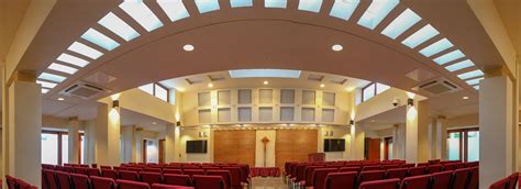 Funeral Services Available at Andrews Mortuary Valley Chapel 14