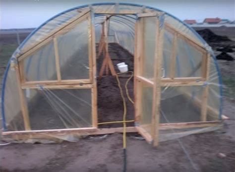 Бюджетная теплица из труб ПВХ / Домоседы
