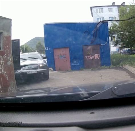 Stupid Pussy On Infinity Drove Onto A One Way Road And Is Trying To