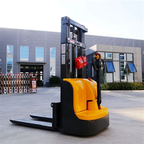 1 5 Tons 2 Tons Lifting Semi Full Electric Stacker Pallet Stacker