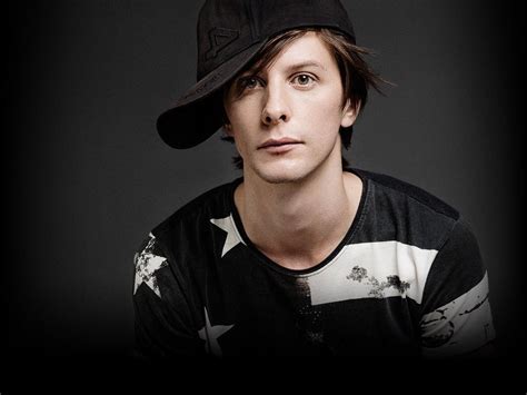 Фото №7 Джонатан Бек