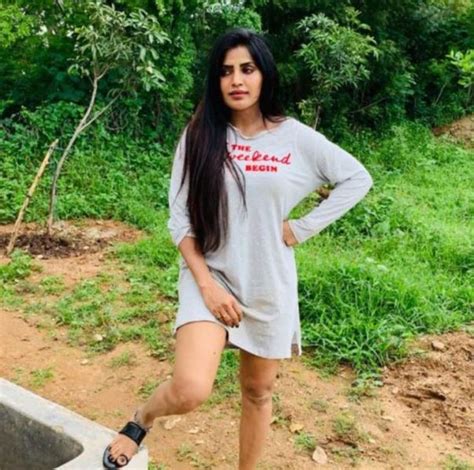 Shree Rapaka Hot Film Net Worth Relationship Age Wikipedia Silnels