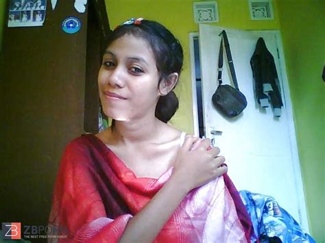 Malay Wifey With Kain Batik And Hijab Zb Porn