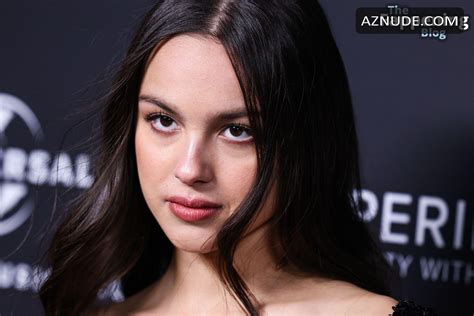 Olivia Rodrigo Sexy Shows Off Her Hot Legs And Tits At The Universal Music Group Th