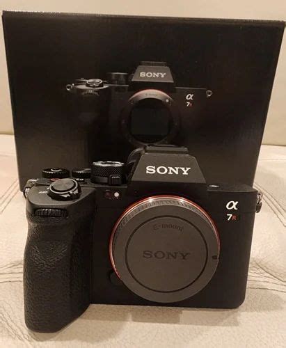 Sony Alpha 7R V Full-frame Mirrorless Interchangeable Lens Camera (Body ...