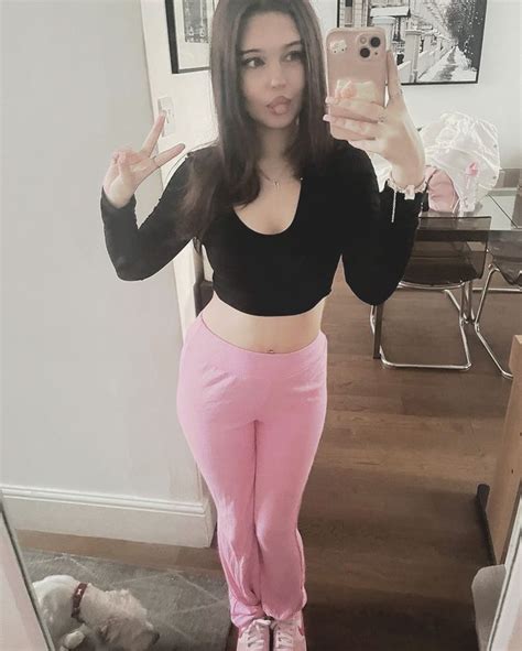 Pin By Collette On Outfit Inspo Latina Fashion Outfits Pretty Outfits Swaggy Outfits