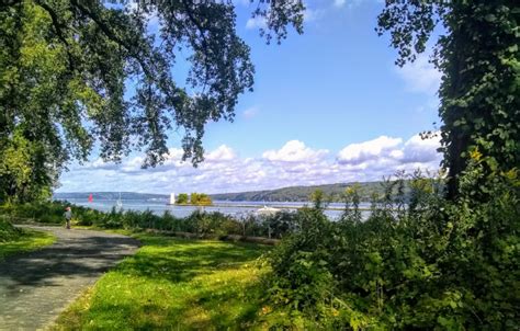 Finger Lakes Foliage Leaf Peeping Best Times To See Leaves Change