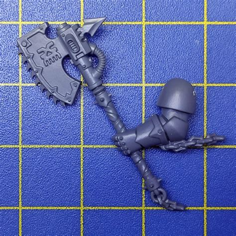 Bitsbayit Wh40k We Khorne Berzerkers Body B Chainaxe