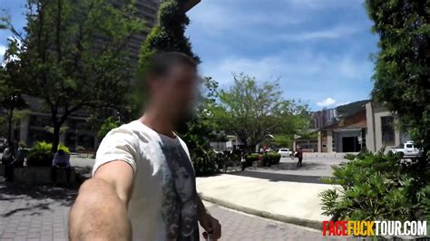 Tourist Picking Up Amateur Slut For Face Fuck