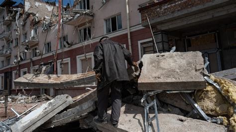 Би Би Си: Русия използва касетъчни бомби в Украйна