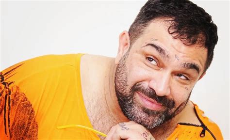 Gay Assumido Evandro Santo Declara Voto Em Jair Bolsonaro Agora Eu Apoio Bolsonaro Pheeno