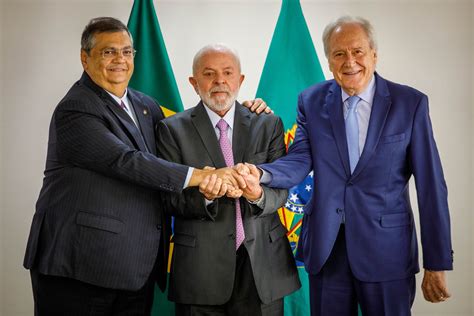 Planalto libera Lewandowski de contemplar PSB e 7 nomes já foram