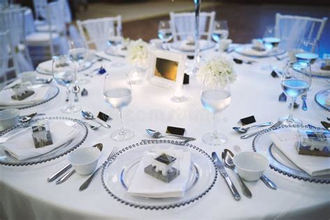 Wedding Reception Dinner Table Setup For Luxury Wedding Celebration