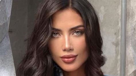 Georgina Mazzeo Stuns In A Black Bikini To Show Fans How She Gets A Flawless Tan