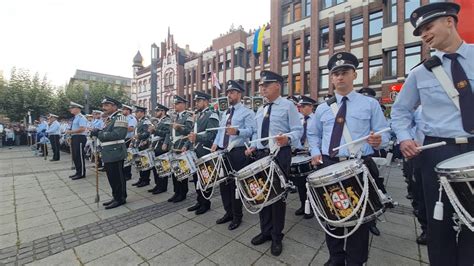 Grevenbroicher Schützenfest 3 9 2022 Serenade zum Schützenfest auf