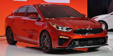 Conociendo Al Nuevo Kia Forte Motor Y Racing