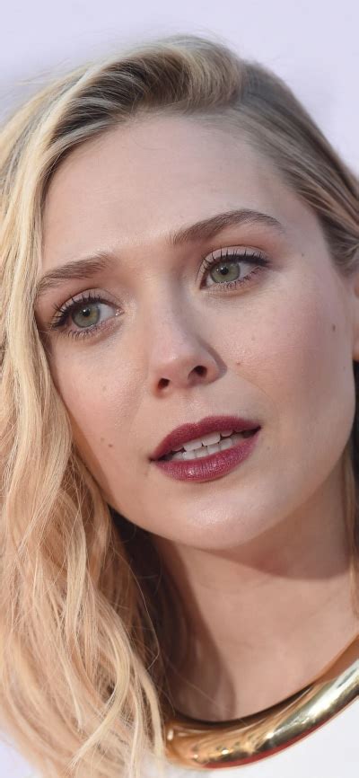 Celebrity Elizabeth Olsen Close Up American Face Blonde Actress 1080x2340 Phone HD Wallpaper