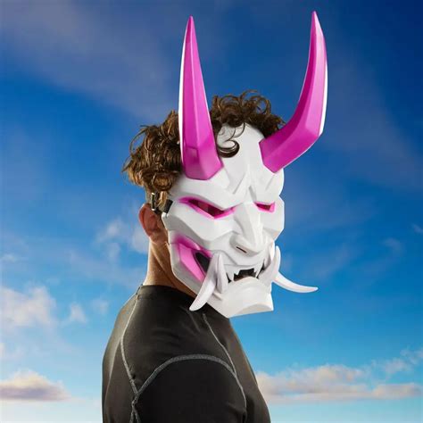 Fortnite Victory Royale Series Mask Fade Fanbase