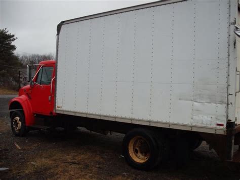 14 International Box Truck
