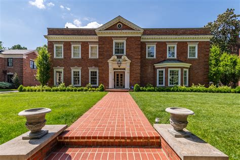 WESTMORELAND PLACE