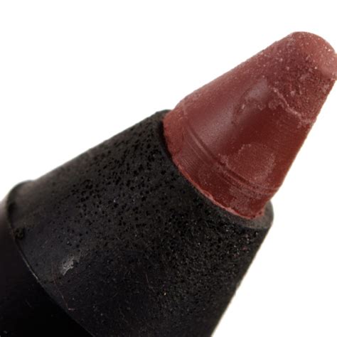 Chanel Nude Brun Le Crayon Levres Longwear Lip Pencil Review Swatches